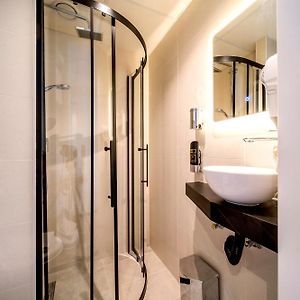 Standard Zimmer mit zwei Einzelbetten